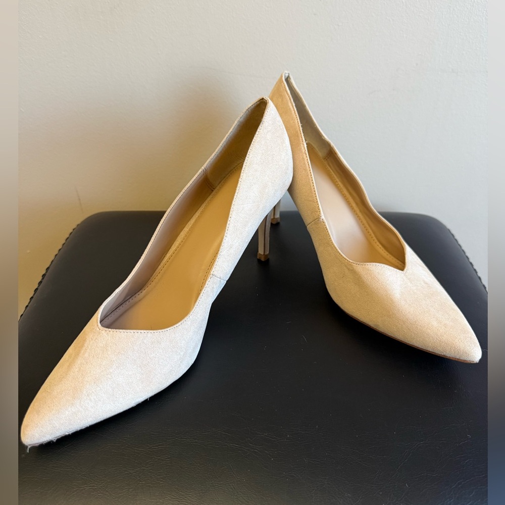 Pointed Toe Beige Suede Heeled Pumps